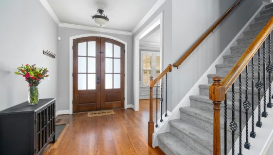 Tout savoir sur la fabrication d’escaliers résidentiels