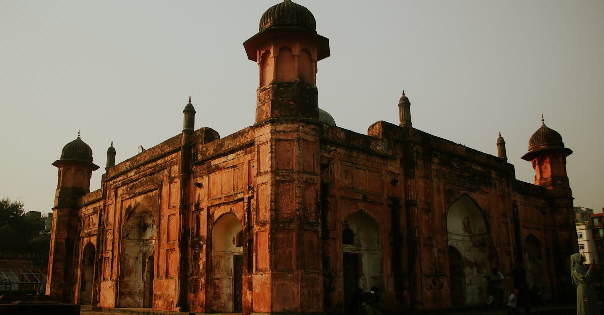 découvrez tout ce qu'il faut savoir sur le permis de construire : démarches, conditions et conseils pour réaliser votre projet immobilier en toute légalité.