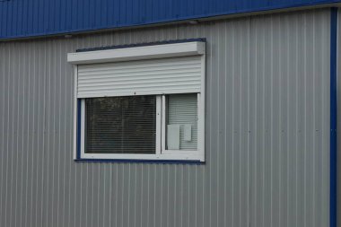 volet roulant électrique bloqué