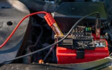 service professionnel de réparation de câbles pour garantir la continuité et la sécurité de vos installations électriques.