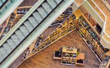 découvrez notre service de conception de mise en page personnalisée pour un design unique et adapté à vos besoins.