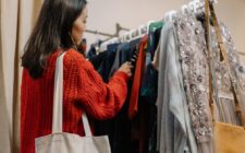 découvrez comment créer une armoire personnalisée adaptée à votre budget grâce à nos conseils pratiques et astuces pour optimiser espace et coût.