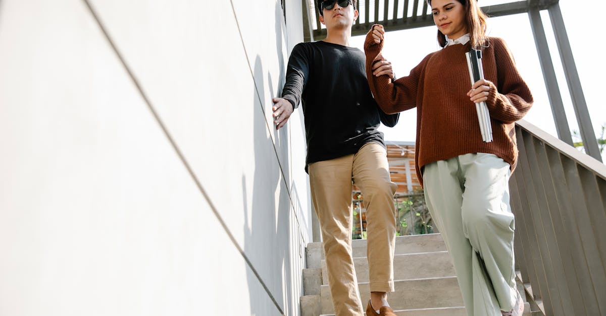 découvrez nos stores extérieurs résistants et élégants, parfaits pour protéger votre terrasse du soleil et des intempéries tout en ajoutant une touche de style à votre espace extérieur.