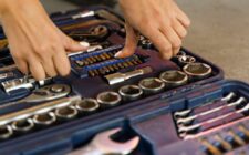 kit de réparation pour prise murale - réparez facilement vos prises électriques murales endommagées avec ce kit complet et rapide à utiliser.