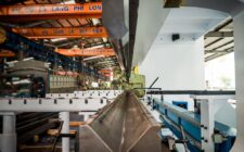 partenaire industriel spécialisé dans la tôlerie métallique, offrant des solutions sur mesure pour tous vos besoins en fabrication de métal.