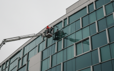 Nettoyage de vitres en hauteur