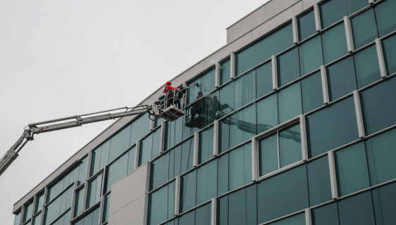 Nettoyage de vitres en hauteur